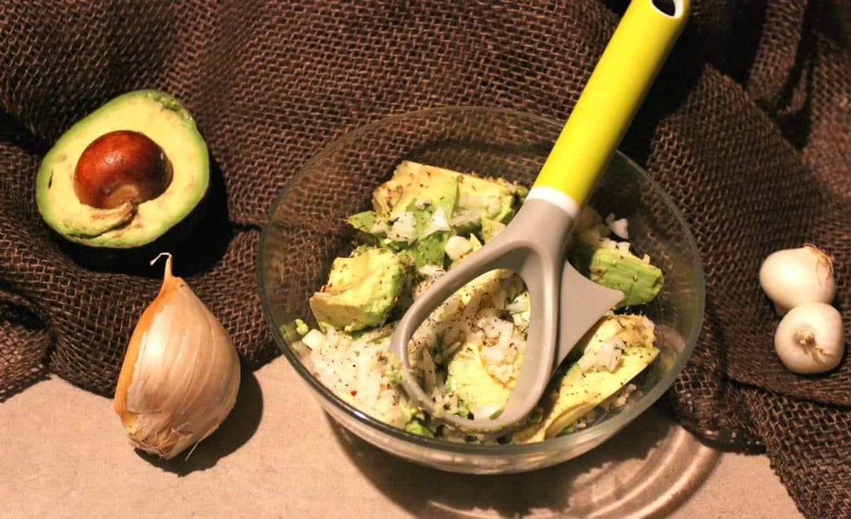 The Easiest Way to Keep Guacamole Fresh