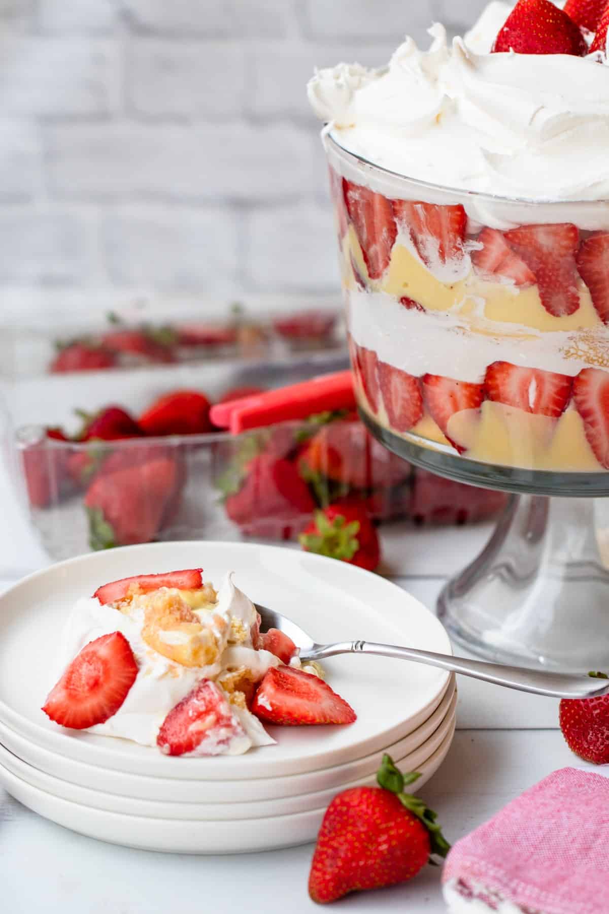 Delish Strawberry Shortcake Trifle | Easy 4th of July Recipe