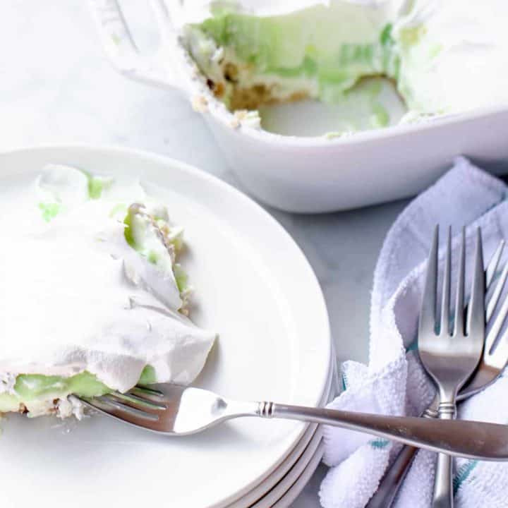 Pistachio Dream Bars - Easy Whipped Cream Dessert