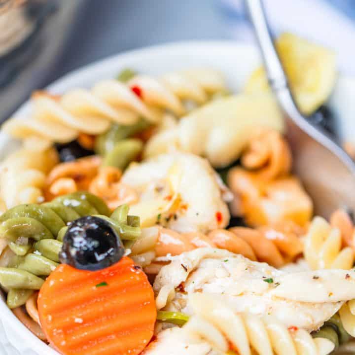 Super Easy Chicken Pasta Salad Recipe
