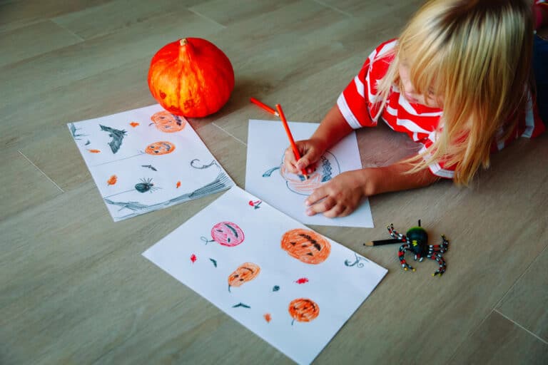 Fun & Easy Toddler Halloween Crafts for Little Hands